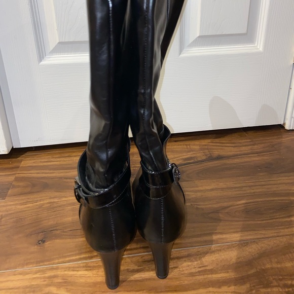 Anne Klein Tall Black Boots - Picture 4 of 7
